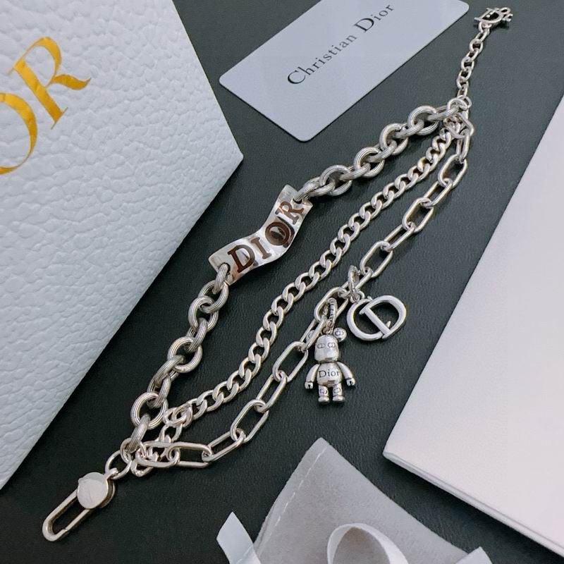 Dior Necklace 10yxx73